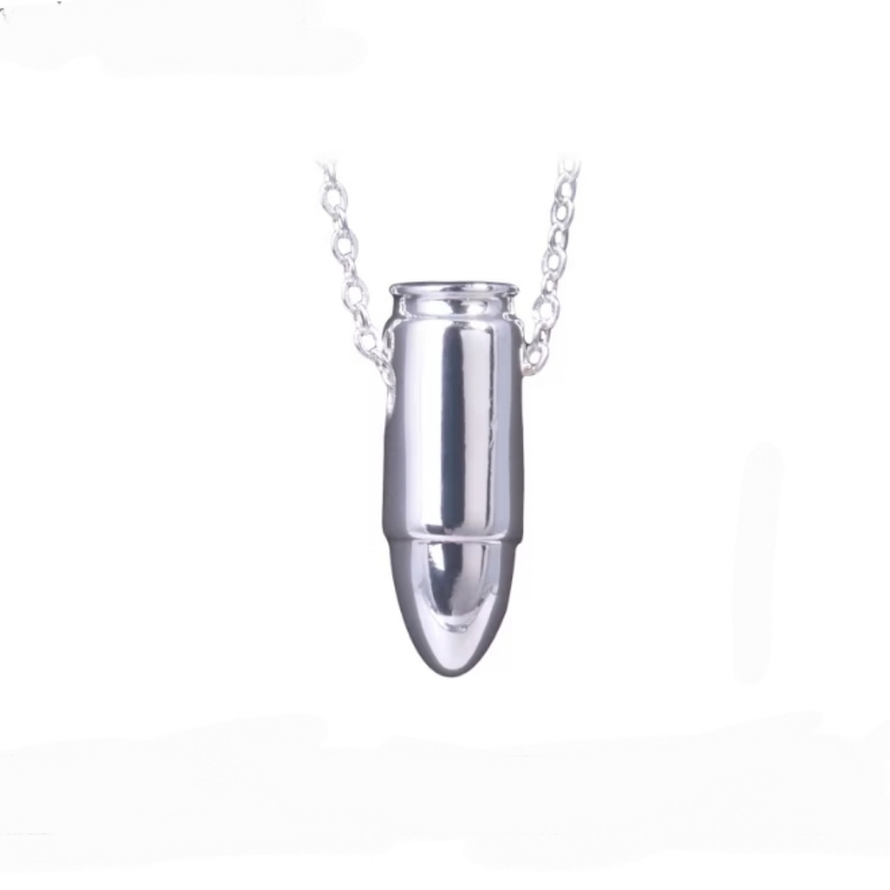 NWT Amanda Blu Silver Bullet Pendant Necklace